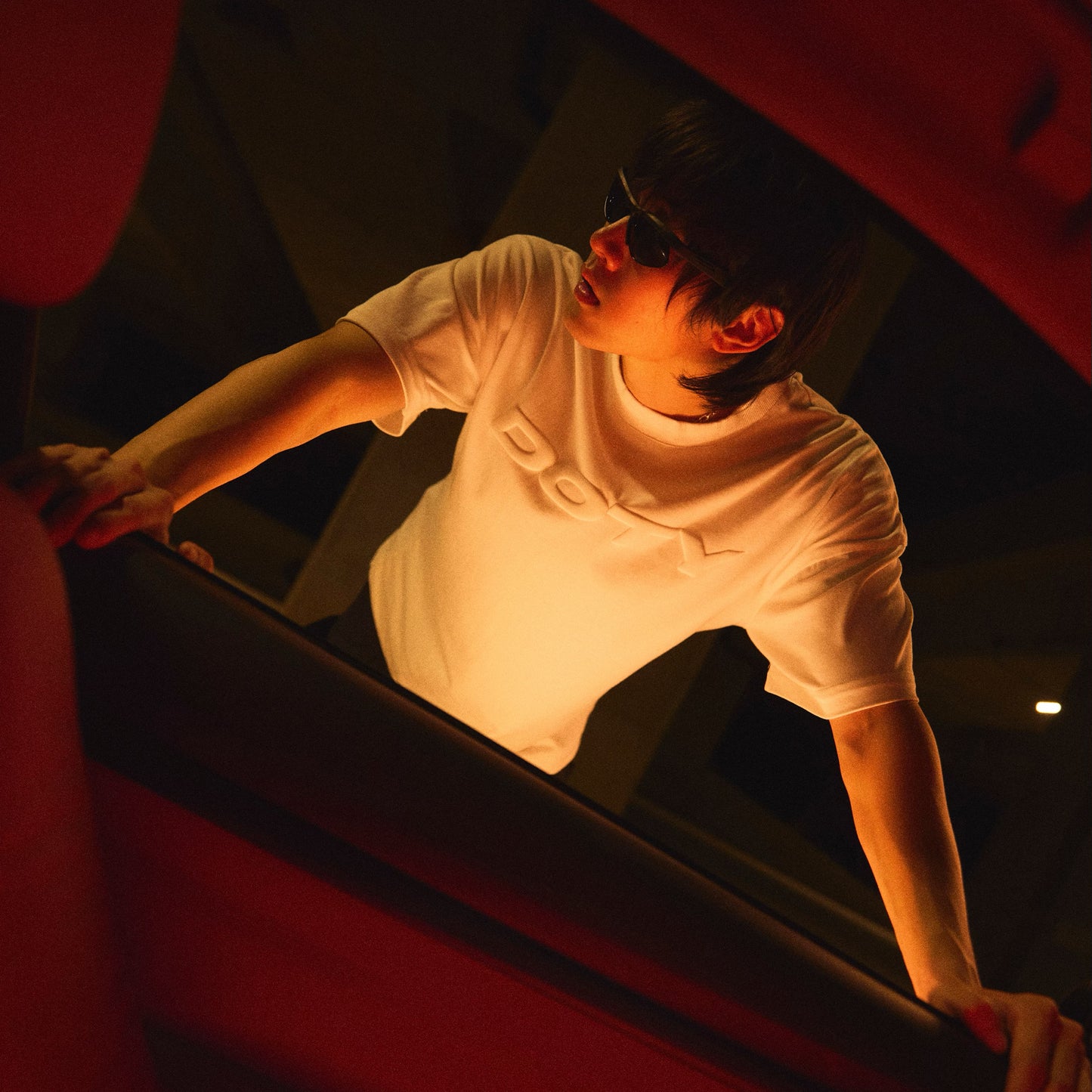 Full-size Tee [White Badge]